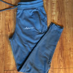 Alphalete size S joggers